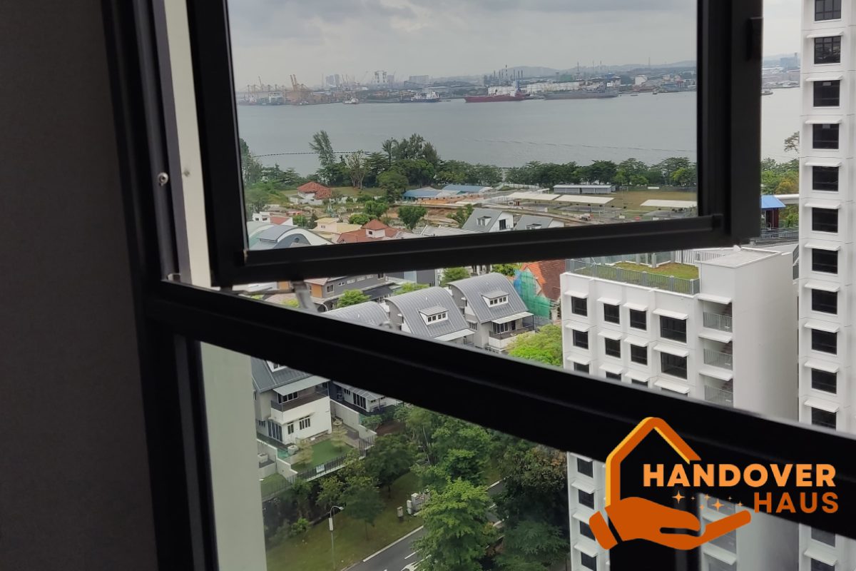 window-cleaning-post-renovation-cleaning-handover-haus-singapore-hdb-punggol-2