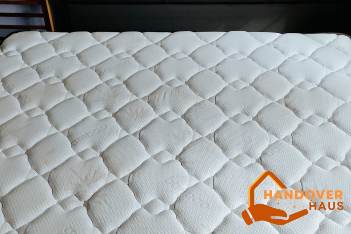 mattress-cleaning-services-handover-haus-singapore-hdb-sengkang-2 mattress-cleaning-services-handover-haus-singapore-hdb-sengkang-2